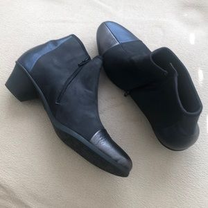 Arche boots worn three times